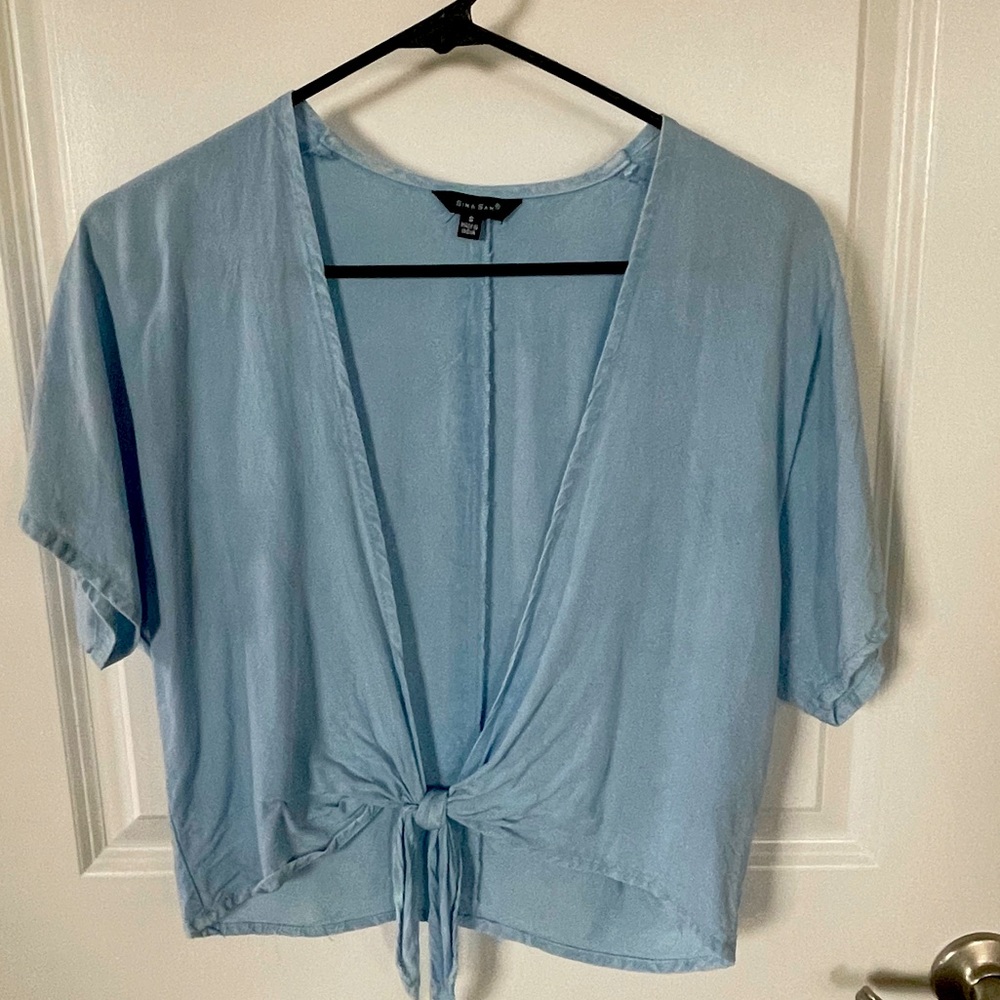 Chambray Sim and Sam top.  Size S.